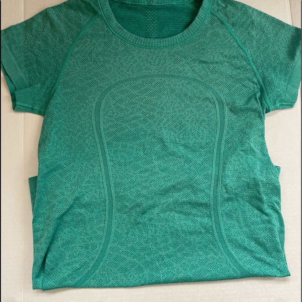 Lululemon teal swiftly tech tee